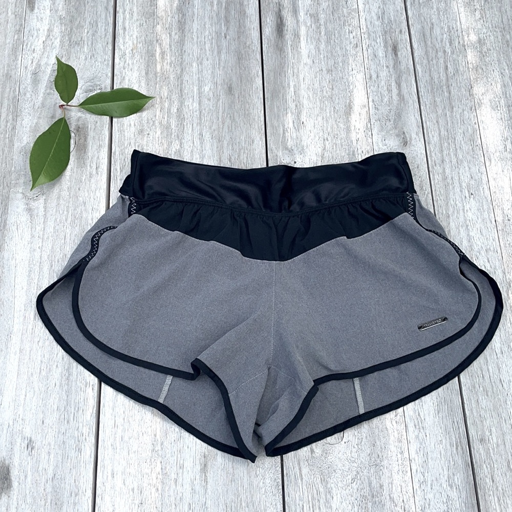 Track and field shorts, size S
